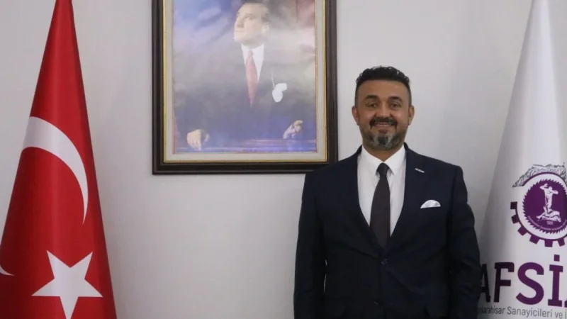 “Cumhuriyetimizin kazanımlarına sahip çıkacağız”