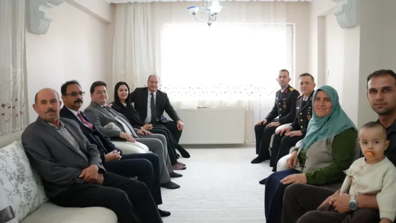 Kahraman Gaziye anlamlı ziyaret
